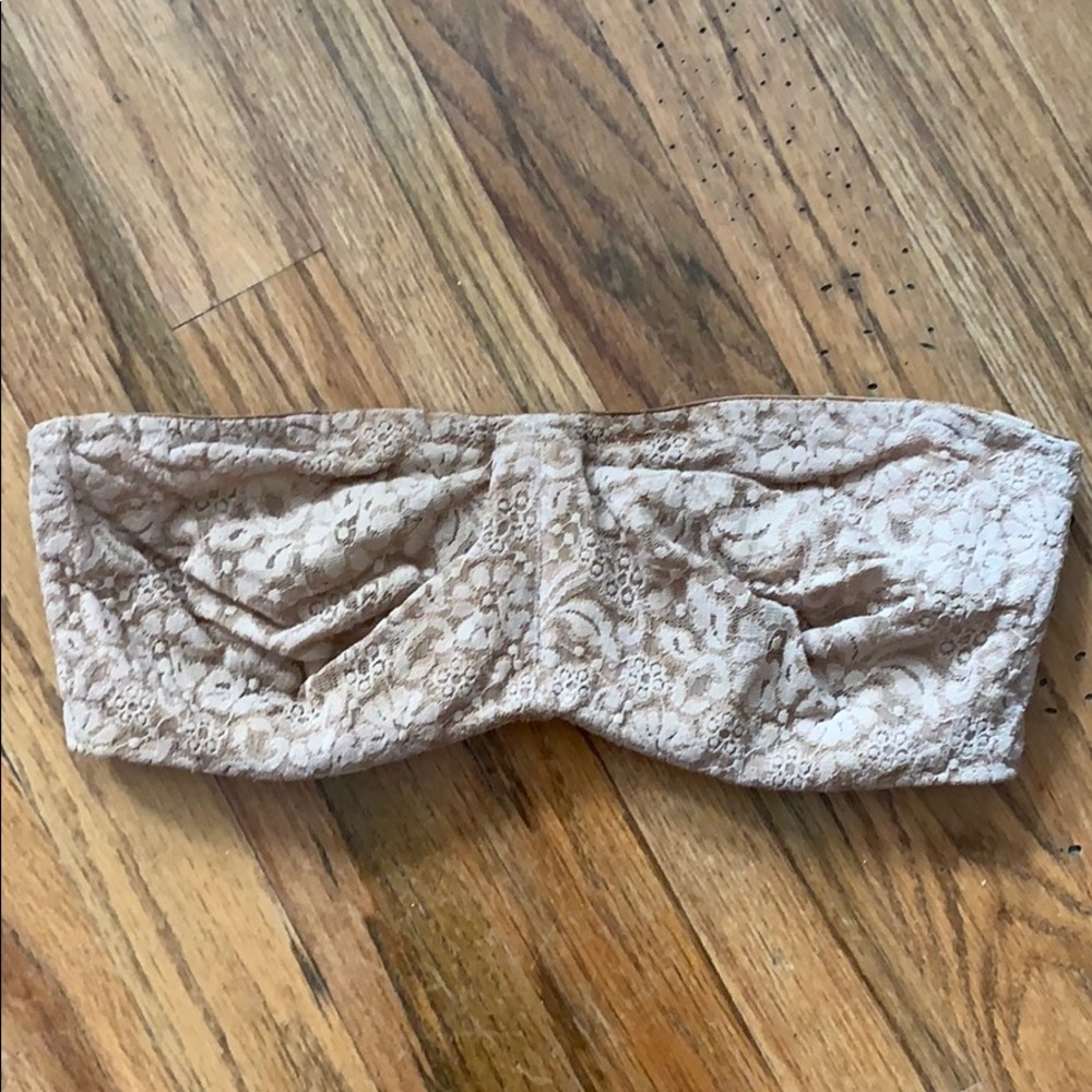 Wacoal strapless bra🌙